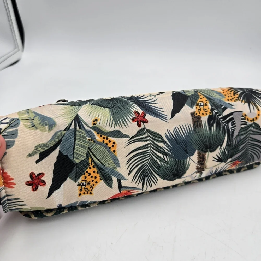 Lug Jungle Animal Print Travel Cosmetic Bag Zip Lined Pockets Mag Close‎ Retired